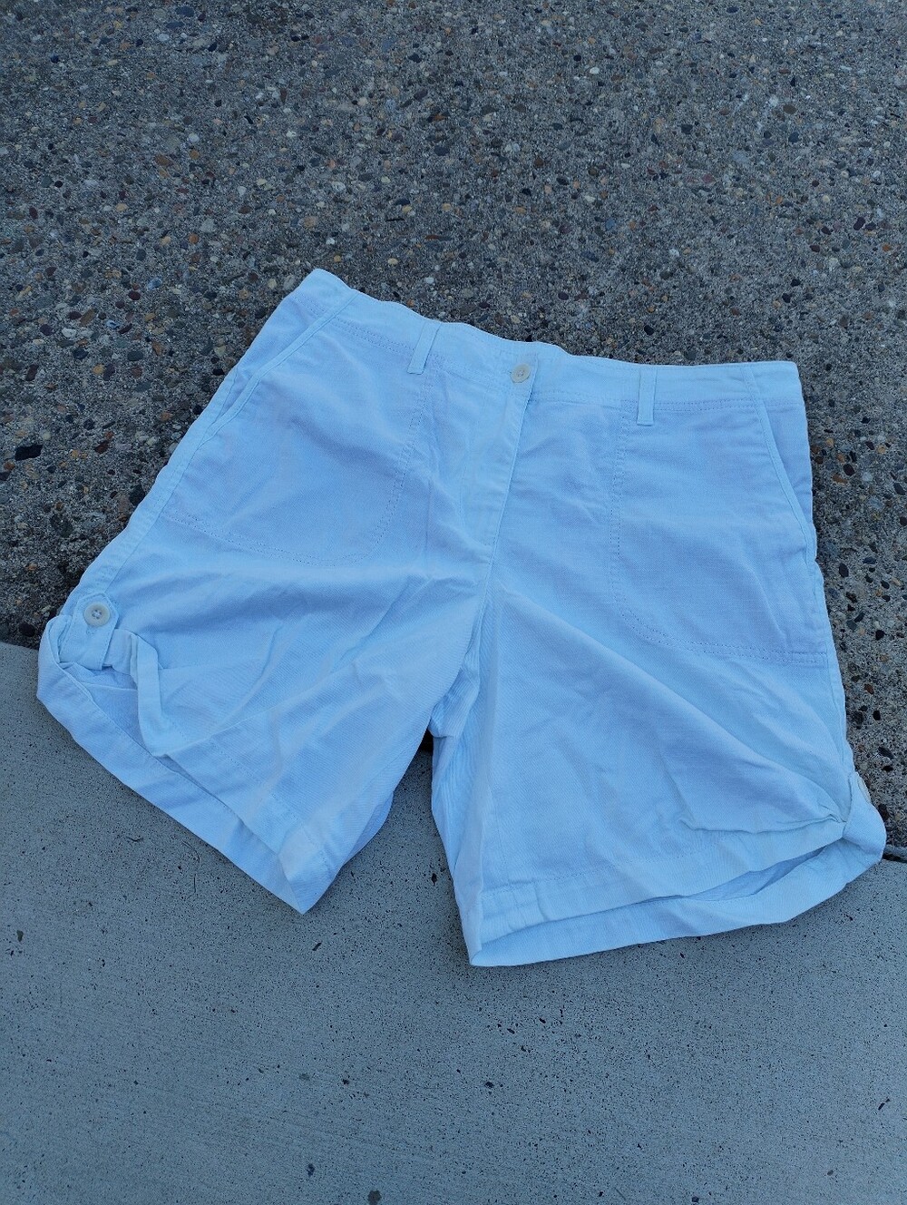 🔴Talbots White Bermuda Shorts Clean Design Lightweight Size 12